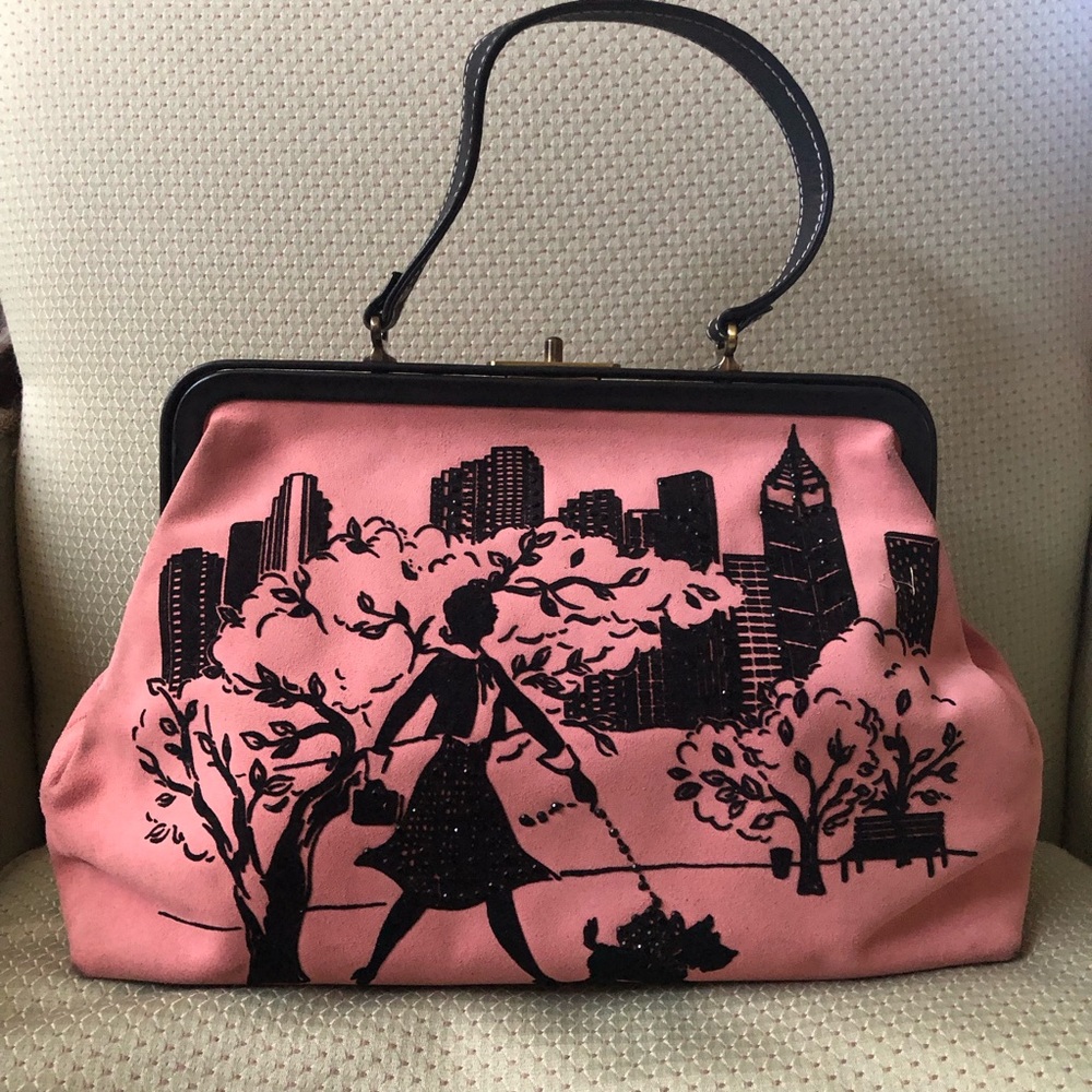 Vintage Isabelle Fiore doctor bag.